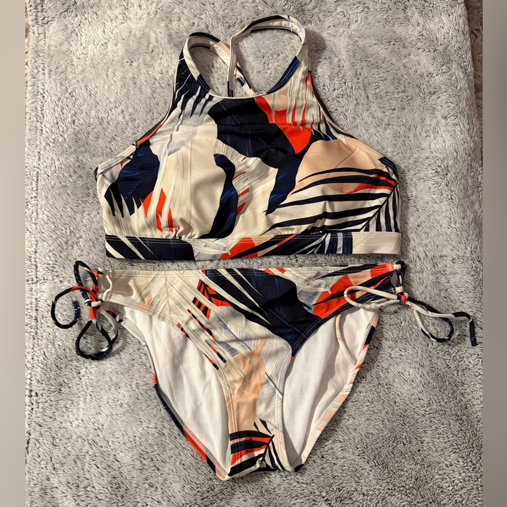 Athleta Mesh Lined Bikini Top